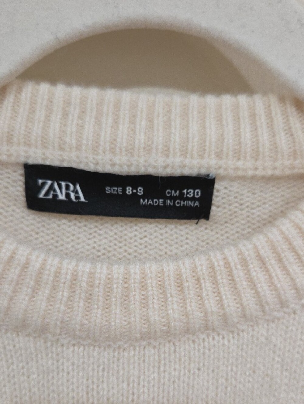 Zara Off-White Cashmere Crewneck Sweater - Picture 2 of 2